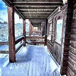 Chale Do Zezere Dağ evi